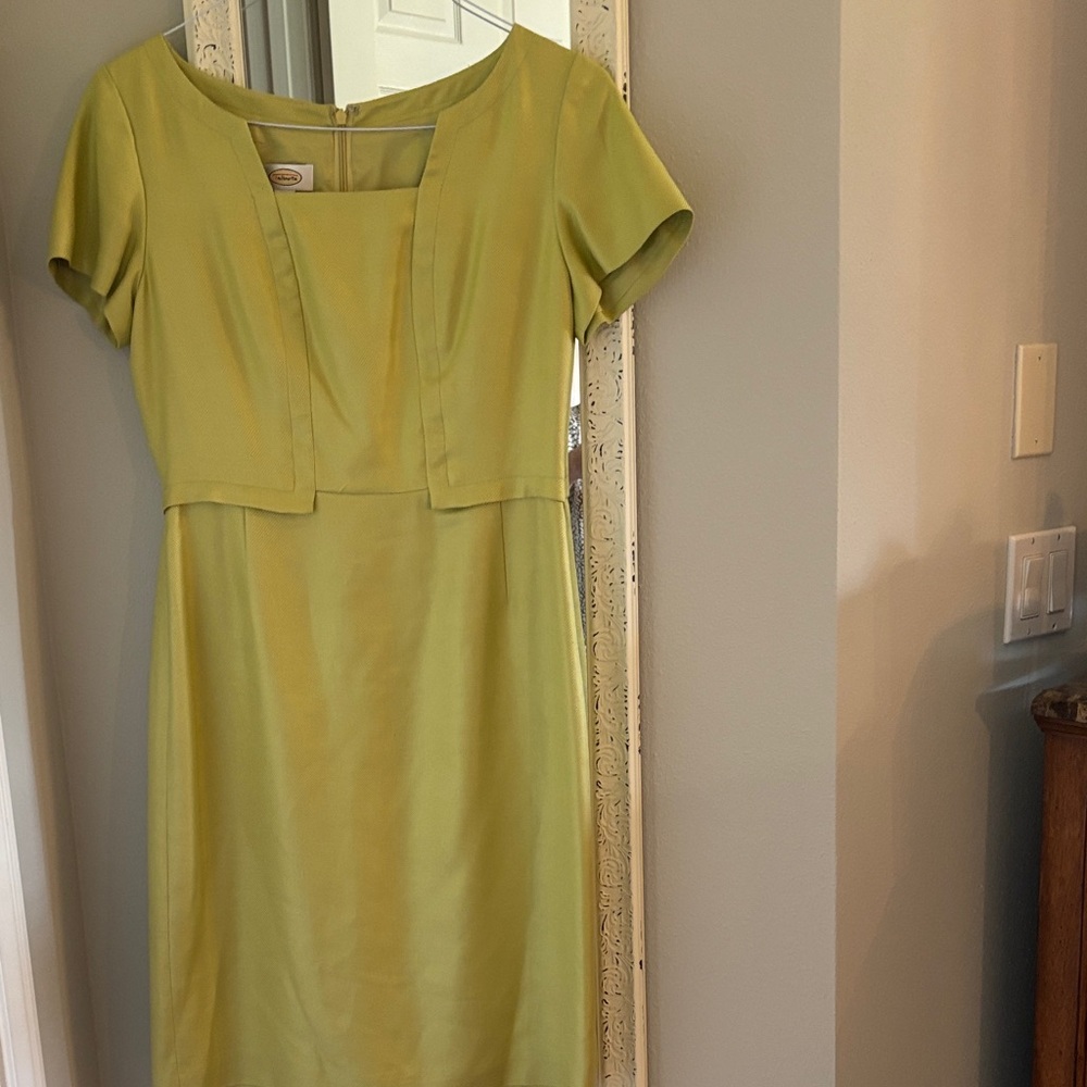 Talbots Elegant Chartreuse Short-Sleeve Sheath Dress